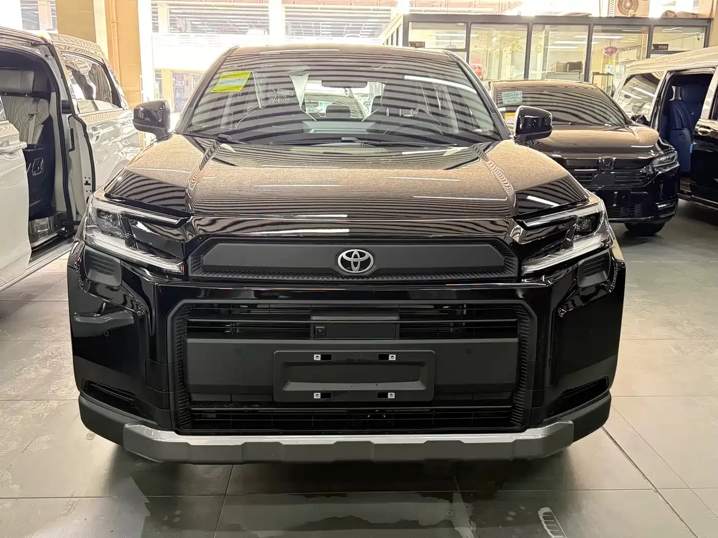Used Toyota RAV4 Rongfang 2026 Model Hybrid 2.0L E-CVT 2WD Premium