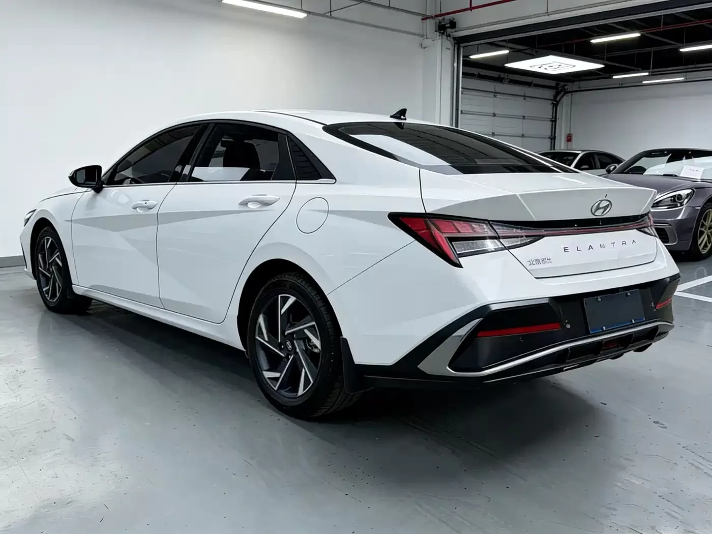Used Hyundai Elantra 2022 1.5L CVT LUX Premium Edition