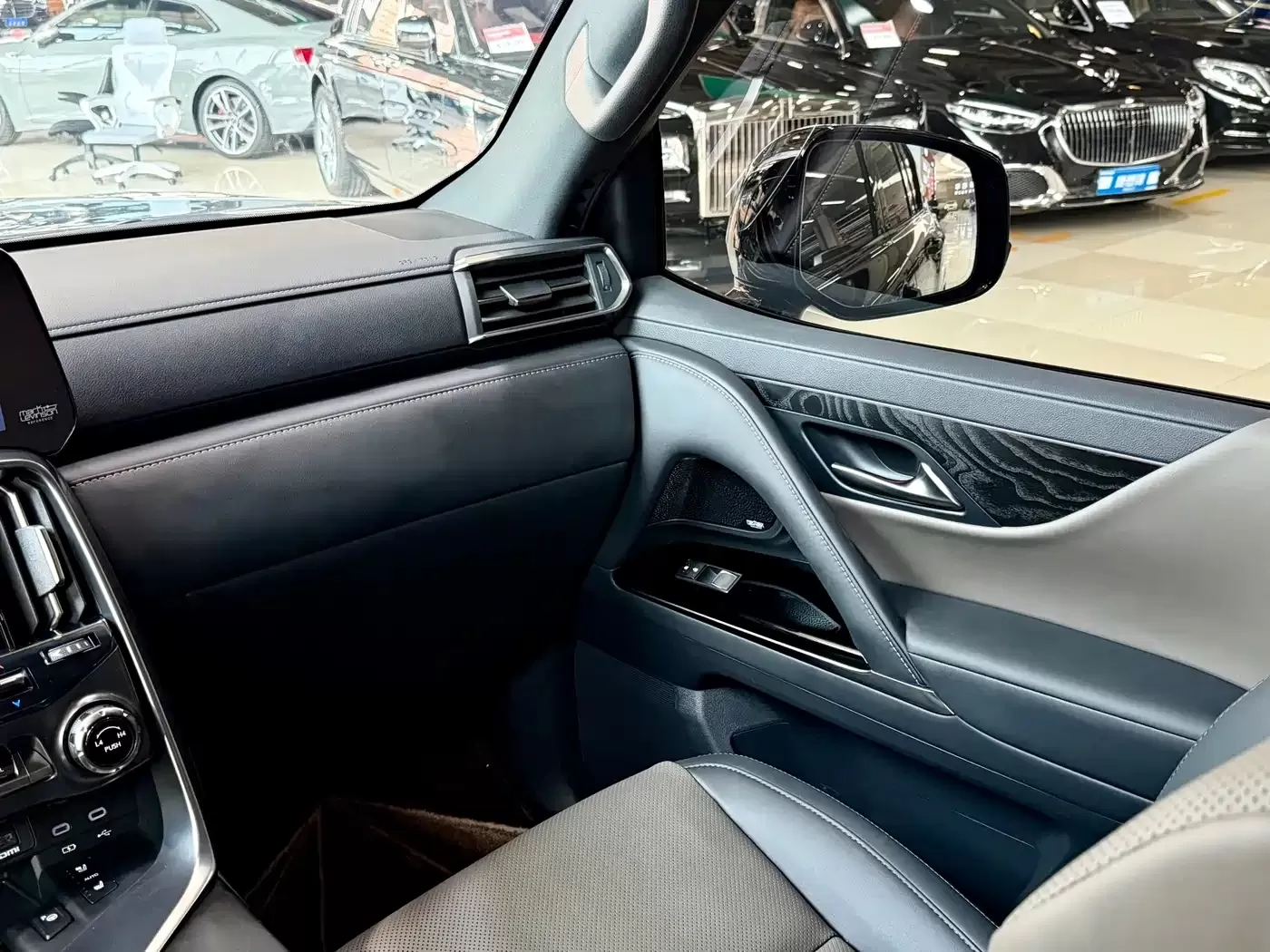 Used Lexus LX 2025 700h OVERTRAIL Frontier Edition