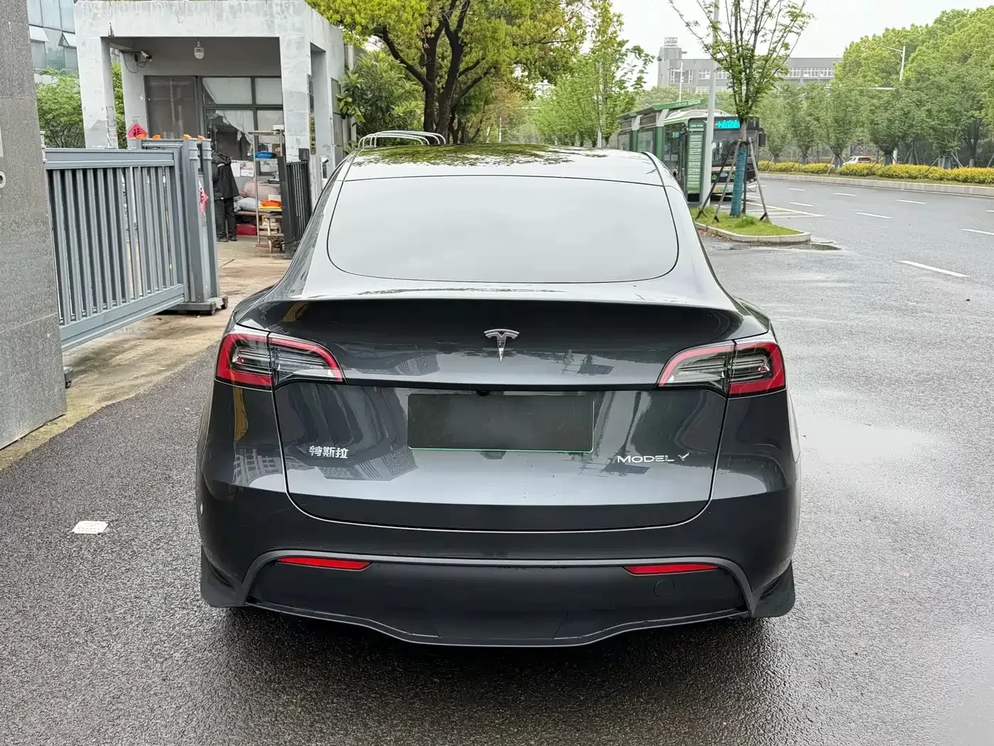 Used Tesla Model Y 2024 Rear-Wheel Drive Version