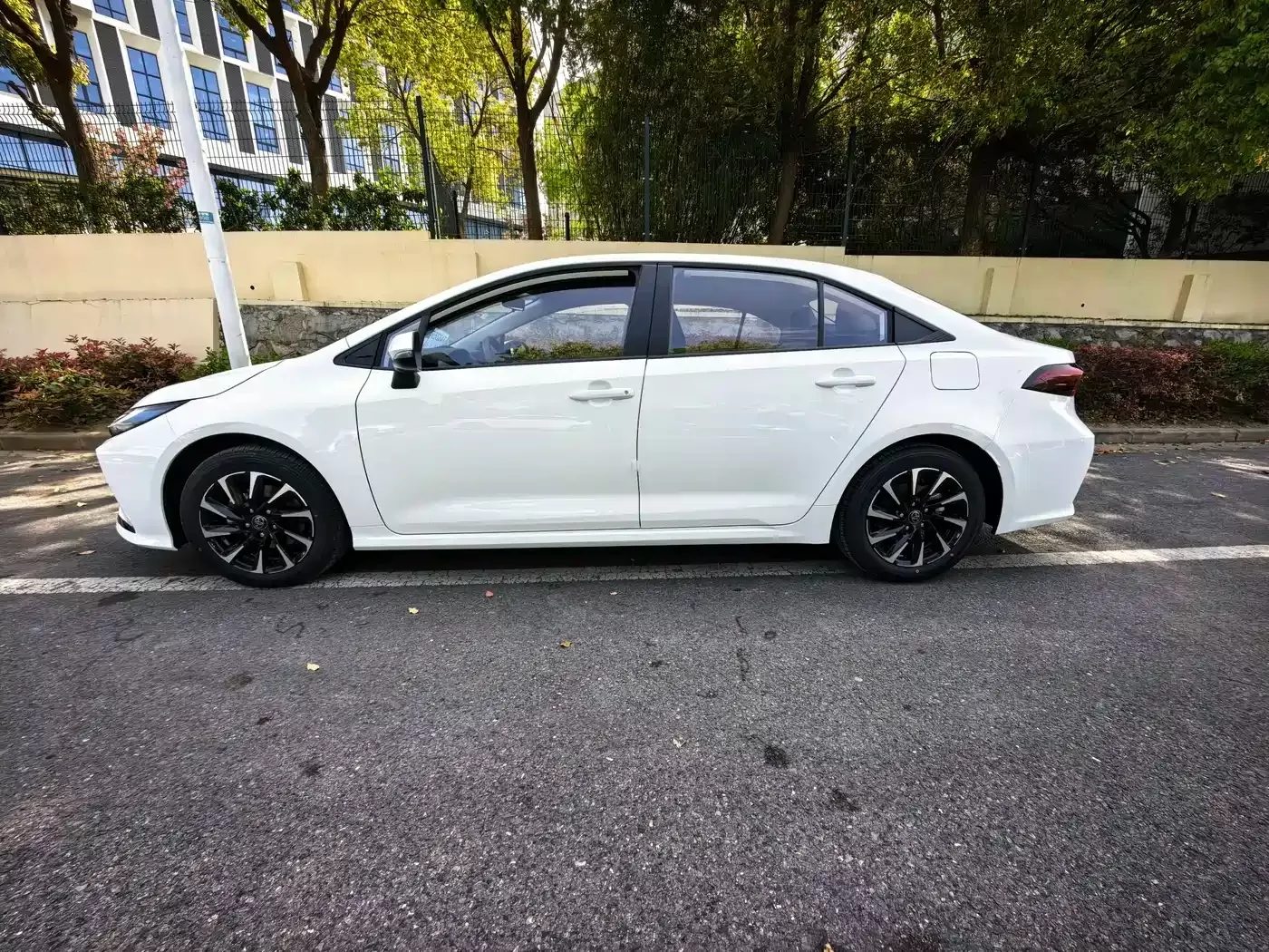 Used Toyota Corolla 2026 Model 1.8L Intelligent Hybrid Elite Edition